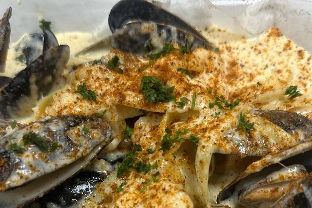 Steve’s Seafood & Catering