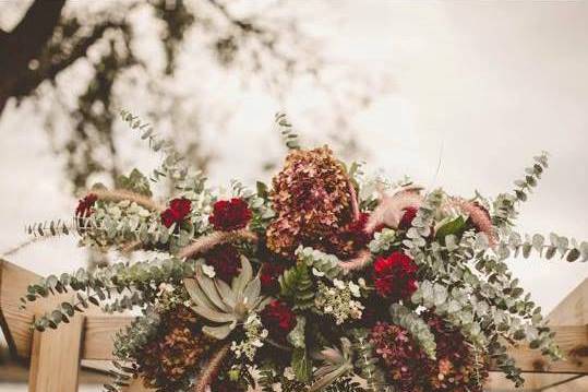 Floral arbor decor