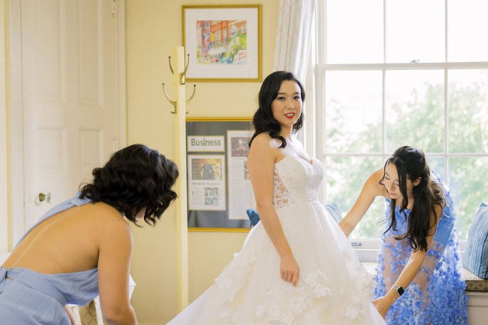 Asian makeup artist