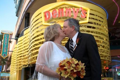 Denny's on Fremont Street puts booze, weddings and Elvis on the
