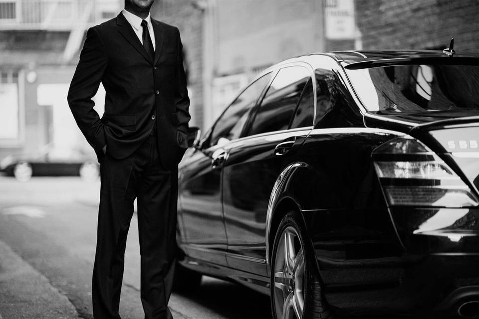 Automotive Luxury Limo & Car Service