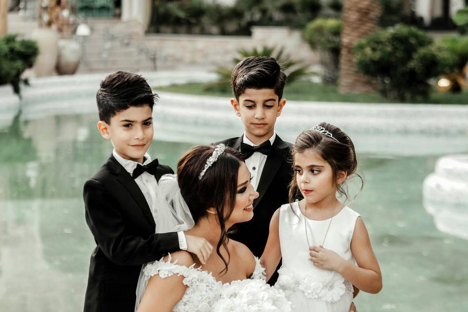 The bride with little ones