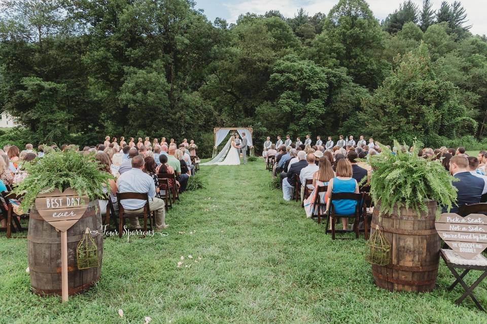 Ceremony at Fussell Farm