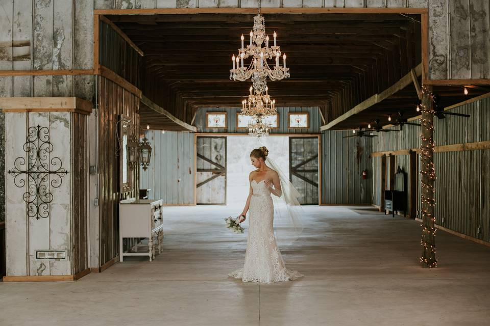 Bridal Portrait - Fussell Far