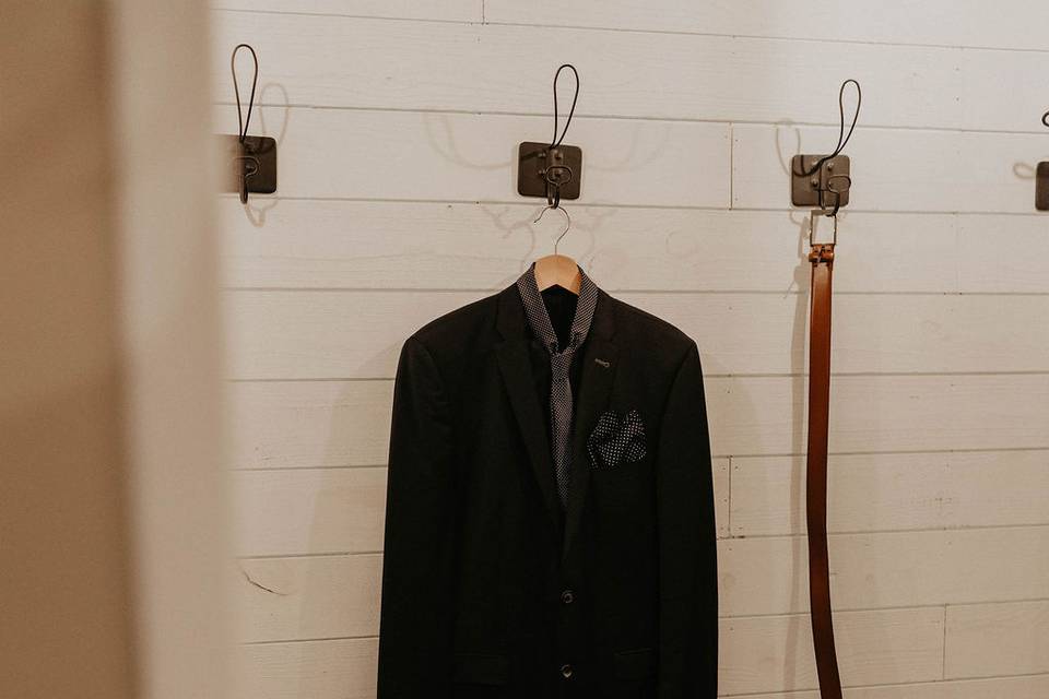 Groom's getting ready area