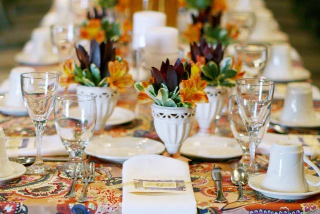 Head table setting