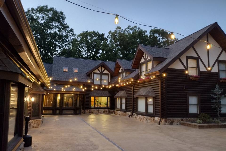 Timber Rock Lodge