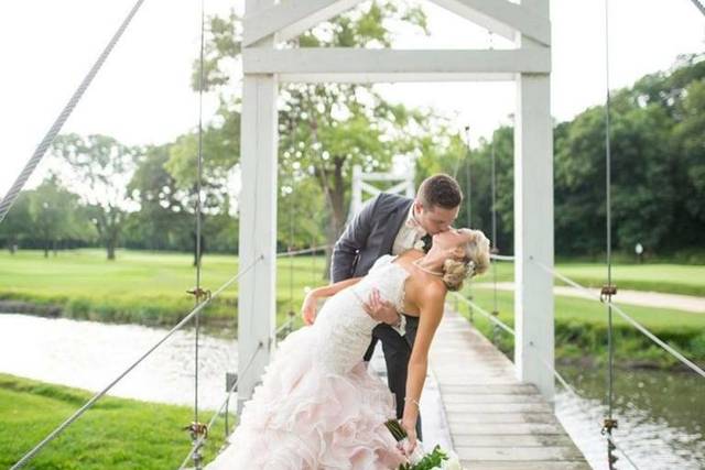 Kissing couple