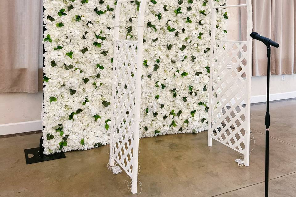 White Pearl Flower Wall
