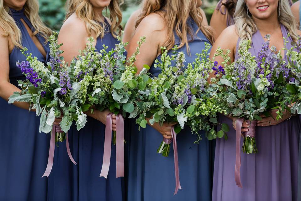 Bouquets of the bridesmaids