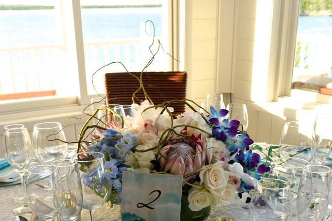 Chic Bahamas Weddings