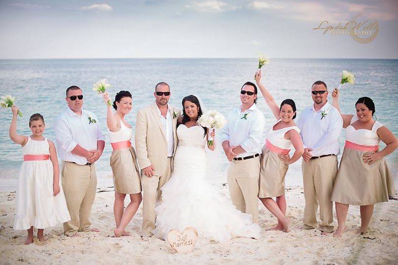 Chic Bahamas Weddings