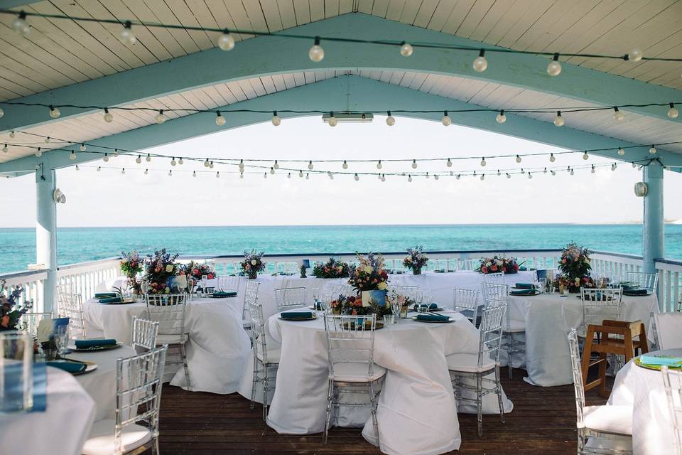 Chic Bahamas Weddings