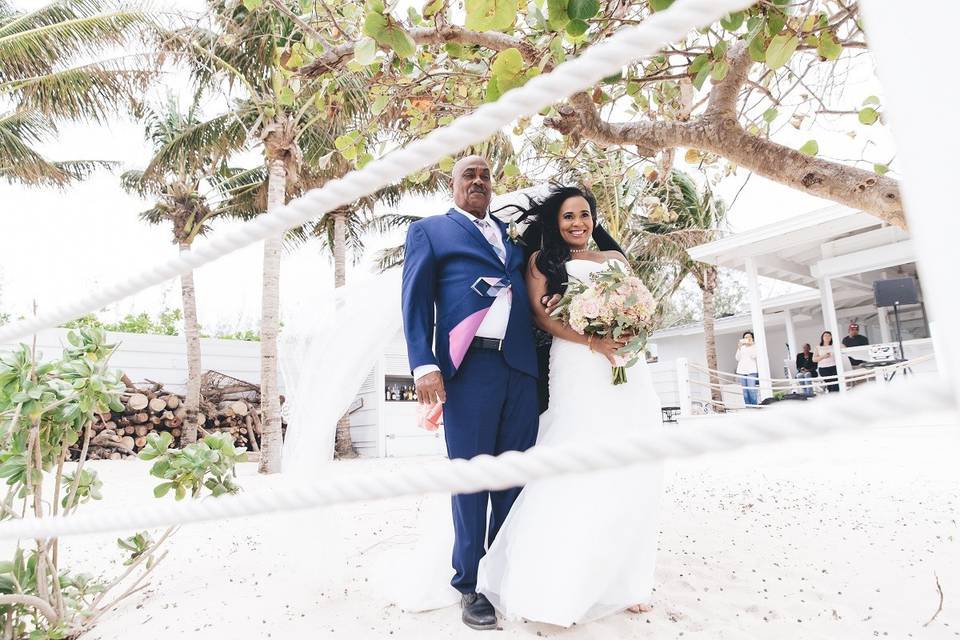 Chic Bahamas Weddings