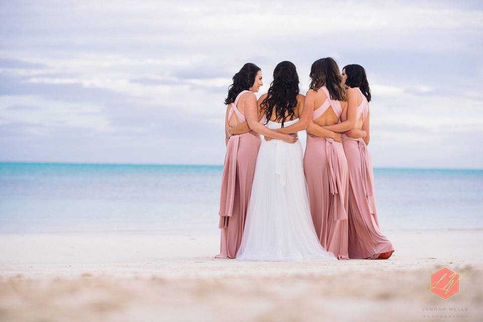 Chic Bahamas Weddings