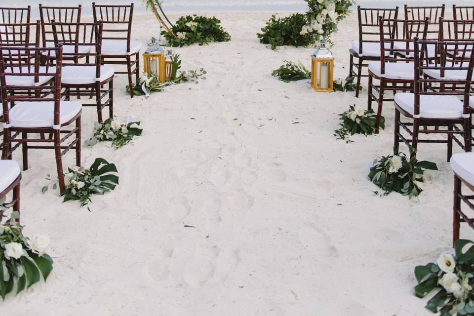 Chic Bahamas Weddings