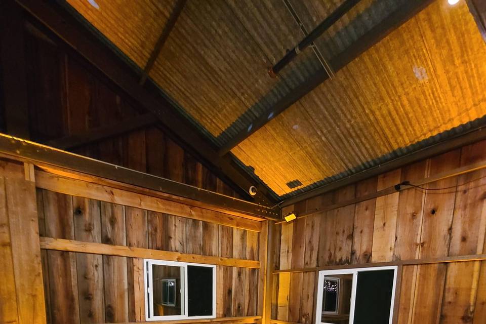 Transforming a barn with light