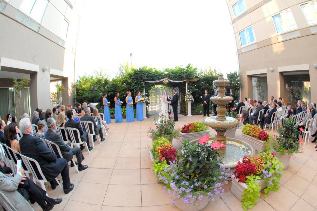 Hilton Garden Inn Fairfax Hotel Weddings Fairfax, VA WeddingWire