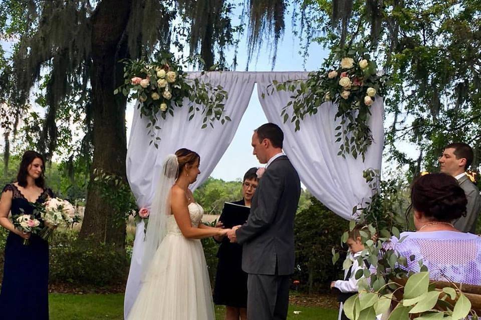Beautiful day for a wedding at Magnolia Plantation with family and friends.