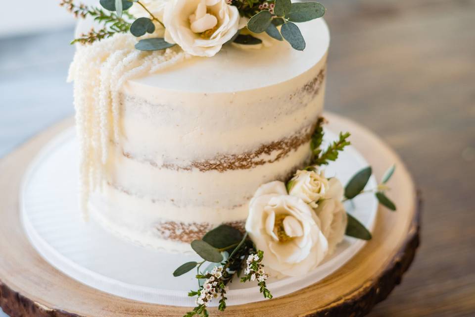 Scrumptious wedding cakes