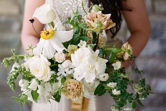 Romantic garden-style