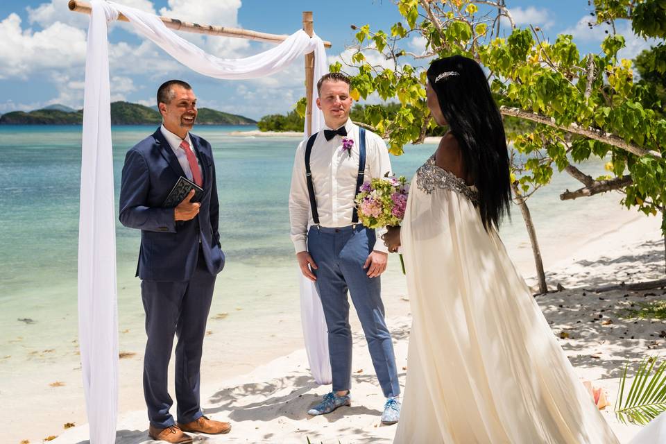 A stunning bride and groom.