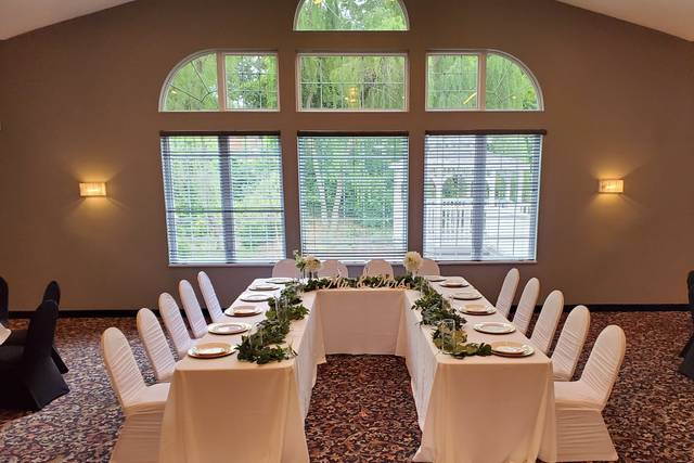 Head table