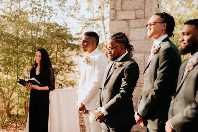 Taking processional places
