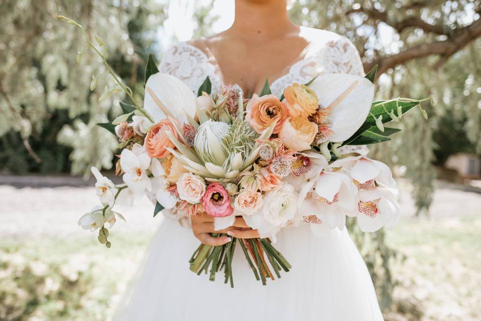 Tropical Bouquet