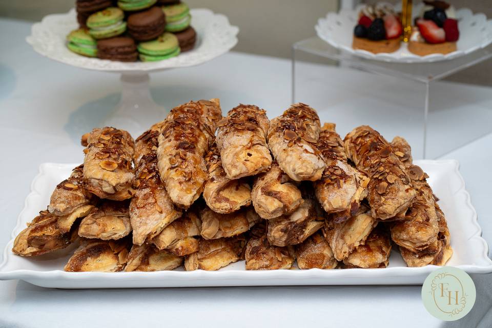 Traditional Quesitos