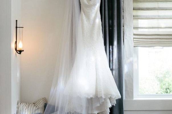 Bridal gown