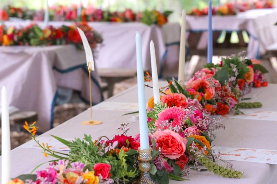 August wedding tables