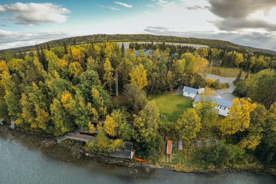 Lone moose lodge property