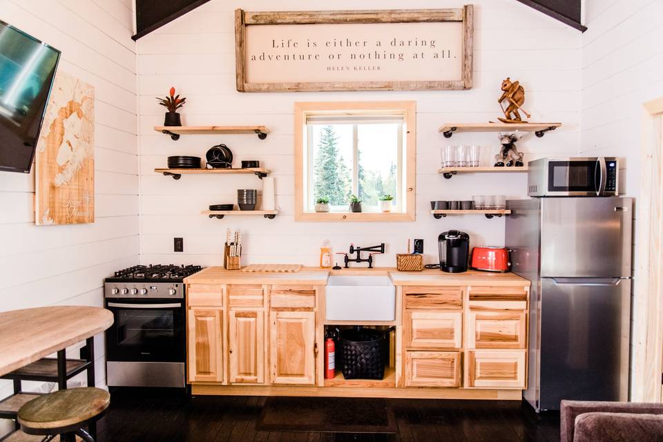 Bridal suite loft kitchen