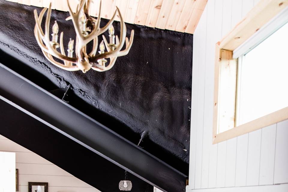 Bridal suite loft bathroom