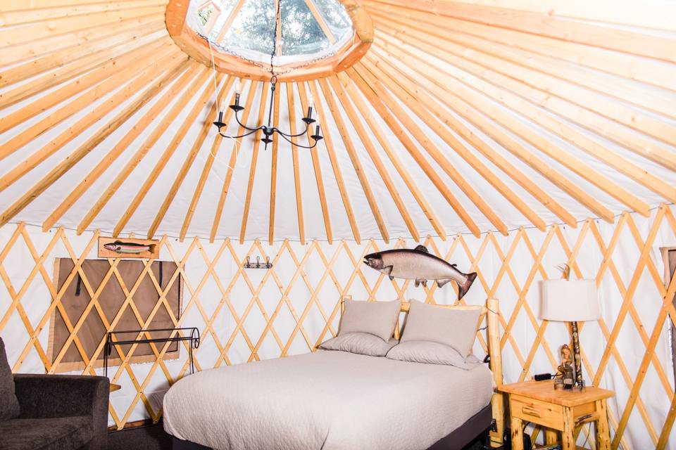 The yurt - sleeps 3