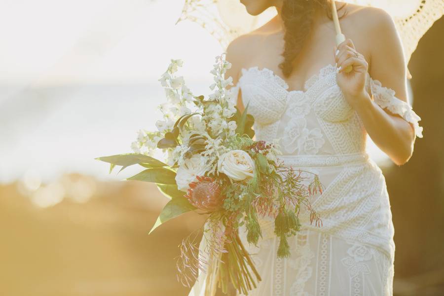 Bouquet and parasol