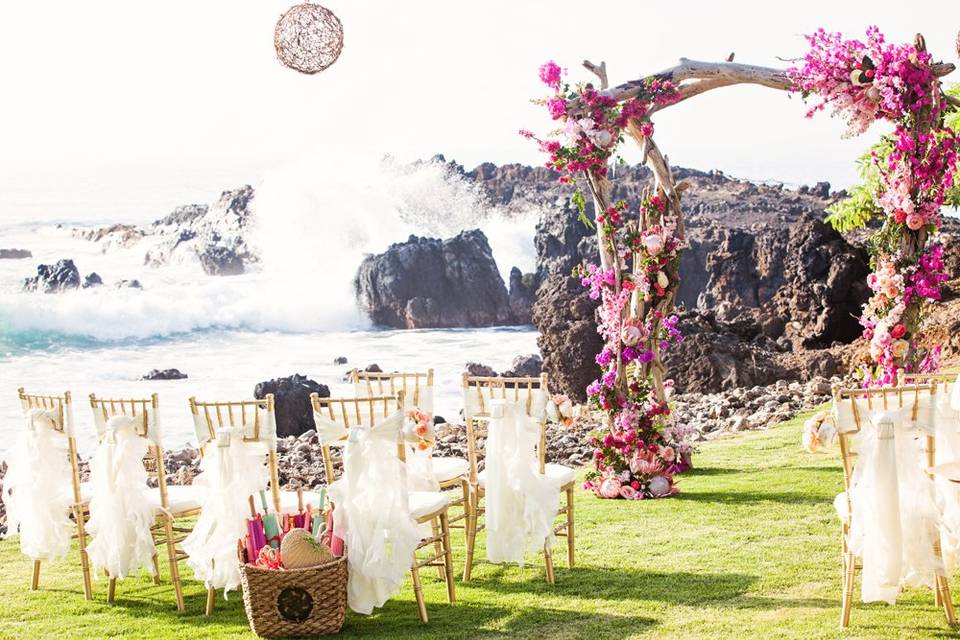 Bouquet and leis