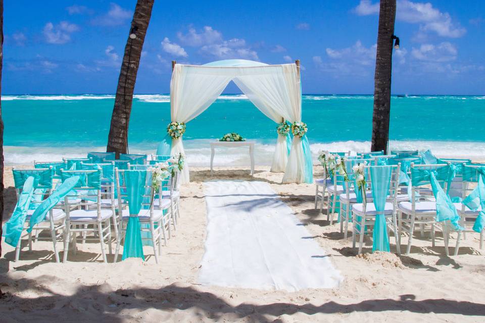 Blue beach wedding setup