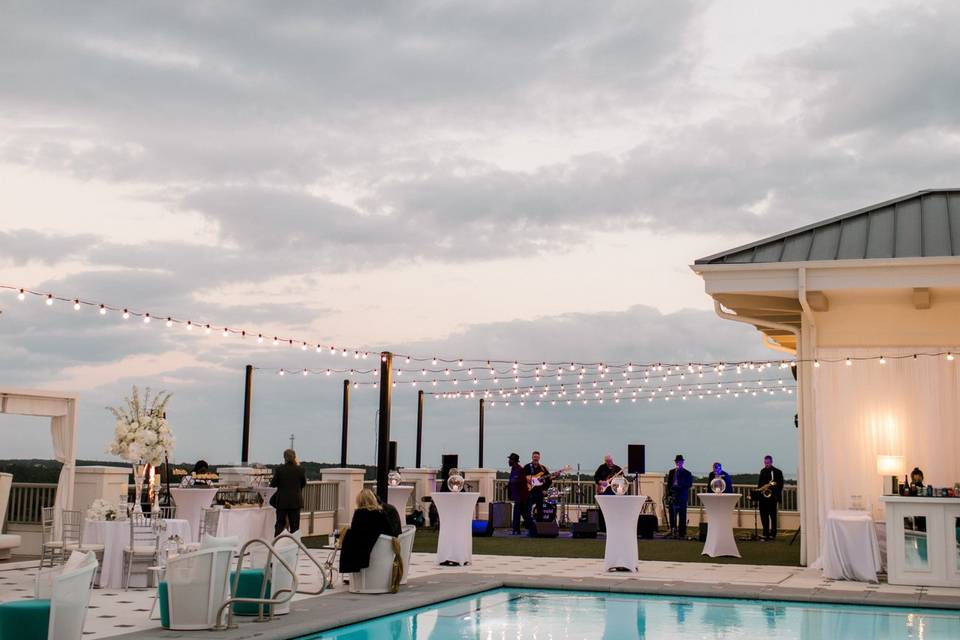 Hotel Effie Rooftop Wedding