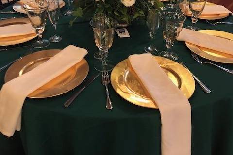 Emerald/Gold Table Setting