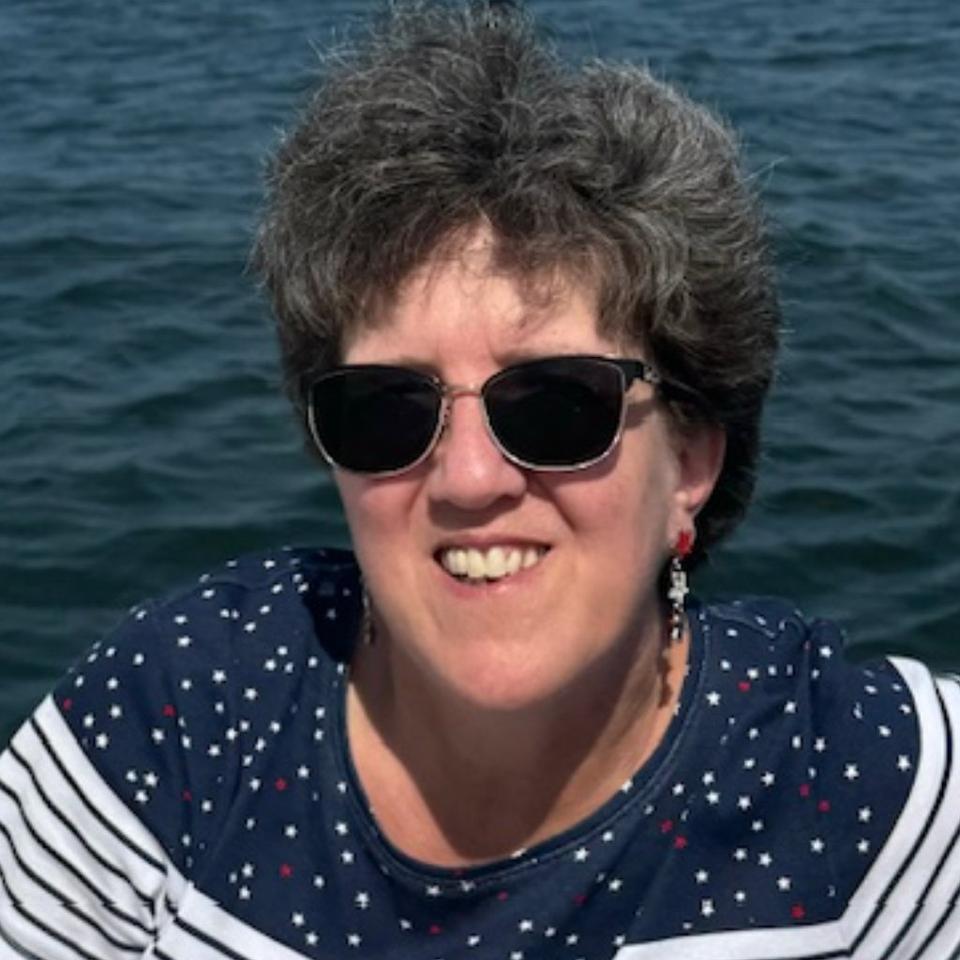 AnneMarie  Miller 