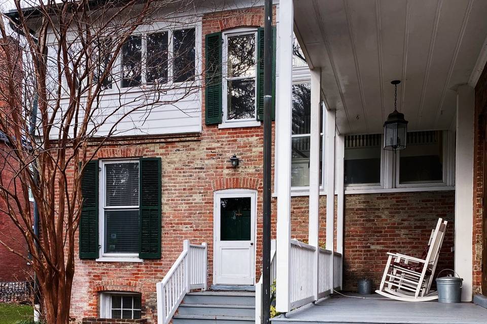 Courtyard Porch