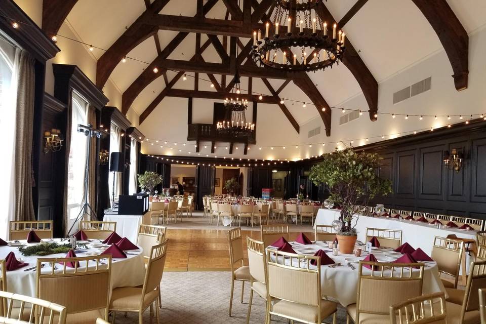 Oakwood Country Club