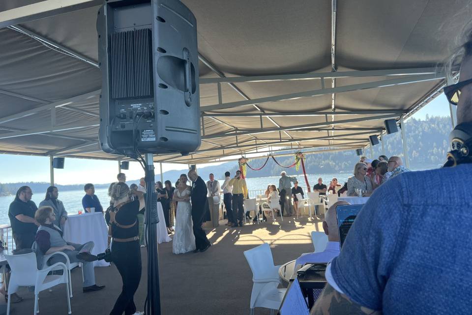 CDA Lake Cruise Wedding