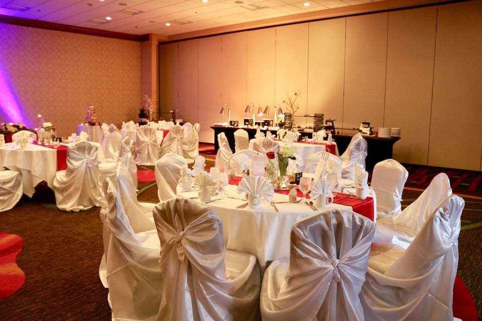 Reception Linens