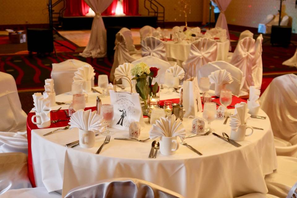 Reception Linens