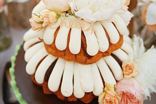 bundt cake delivery dallas