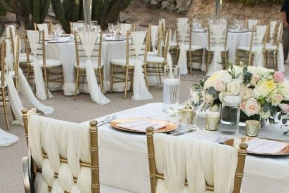 Sweetheart table