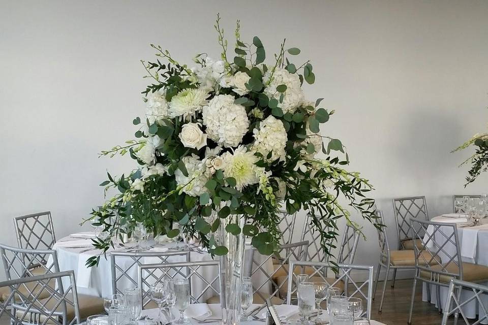 Raised centerpiece